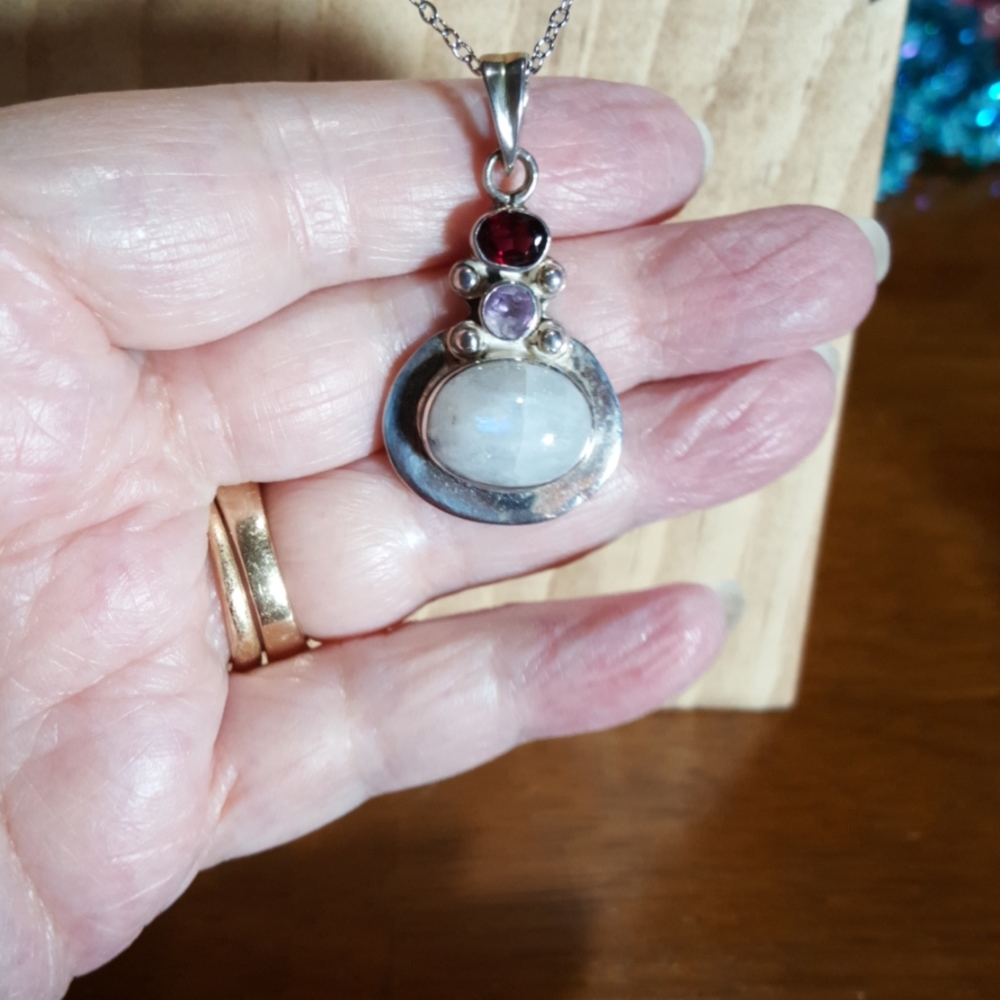 Moonstone, Tanzanite & Garnet Necklace - Picture 5 of 6